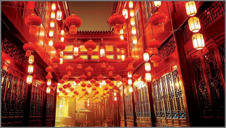 PPT模板-喜庆古典街道PPT背景图片